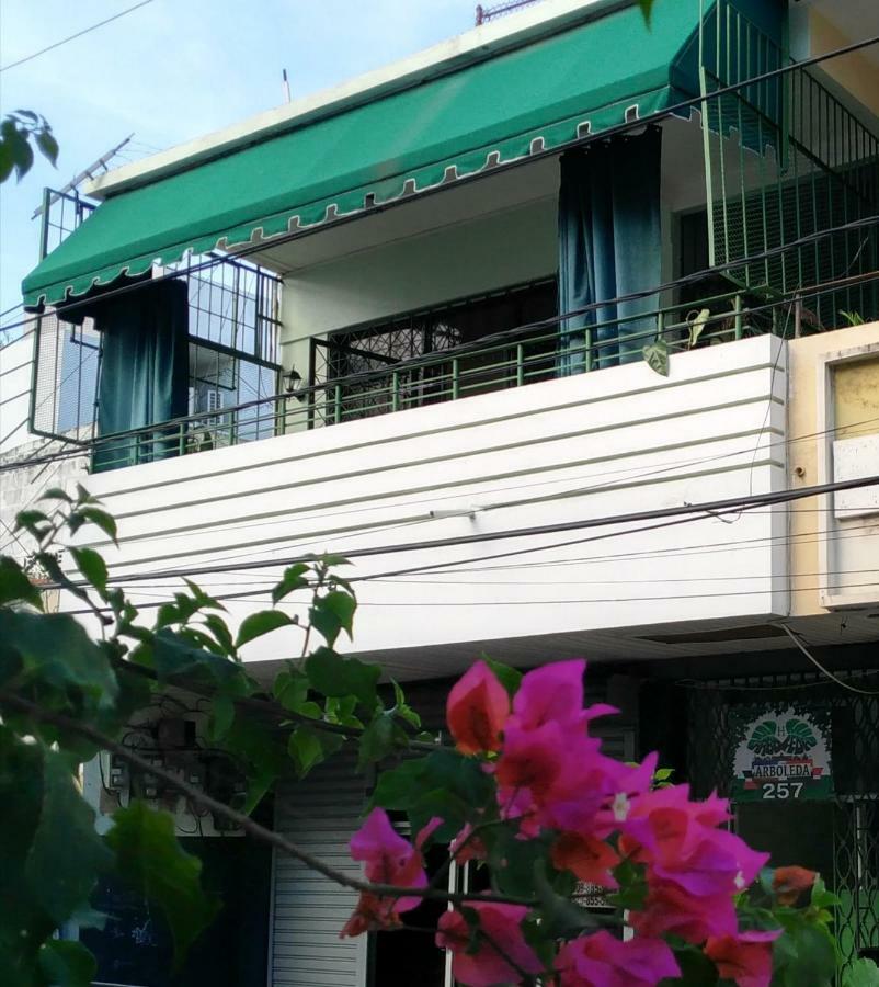 Arboleda Hostal Santo Domingo Bagian luar foto
